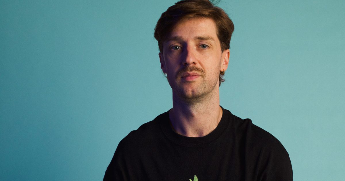 Inside the Cosmic Girl EP: Andrew Azara on Sampling, Sound, and